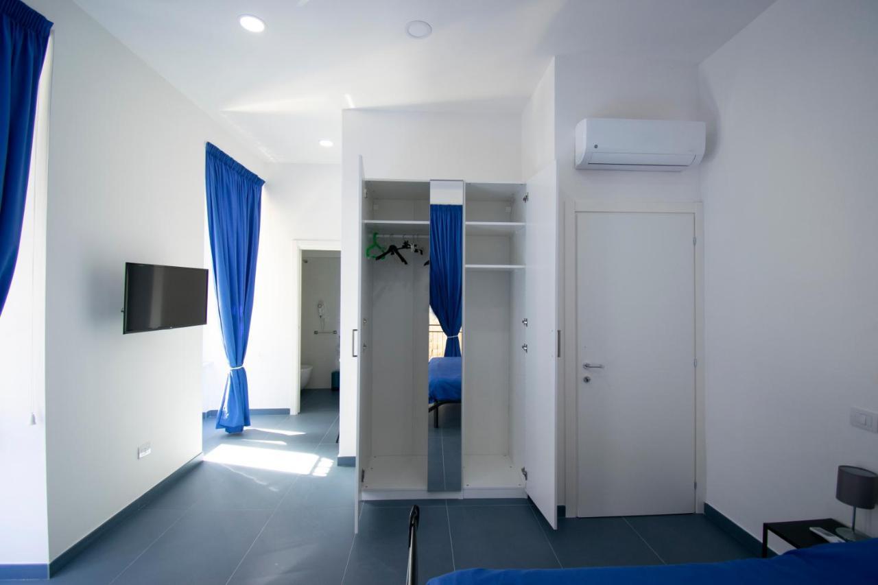 Hotel Knight House à Naples Extérieur photo